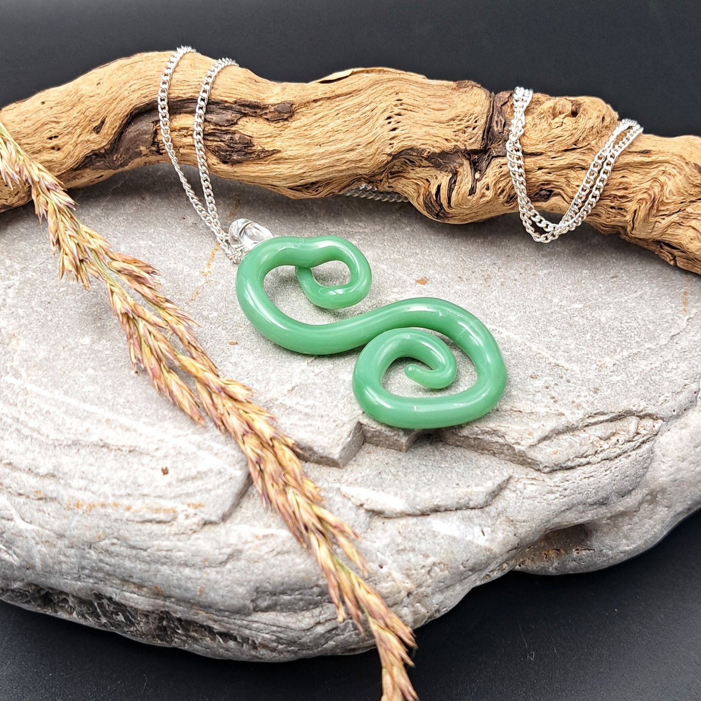 Pendentif serpent n°2