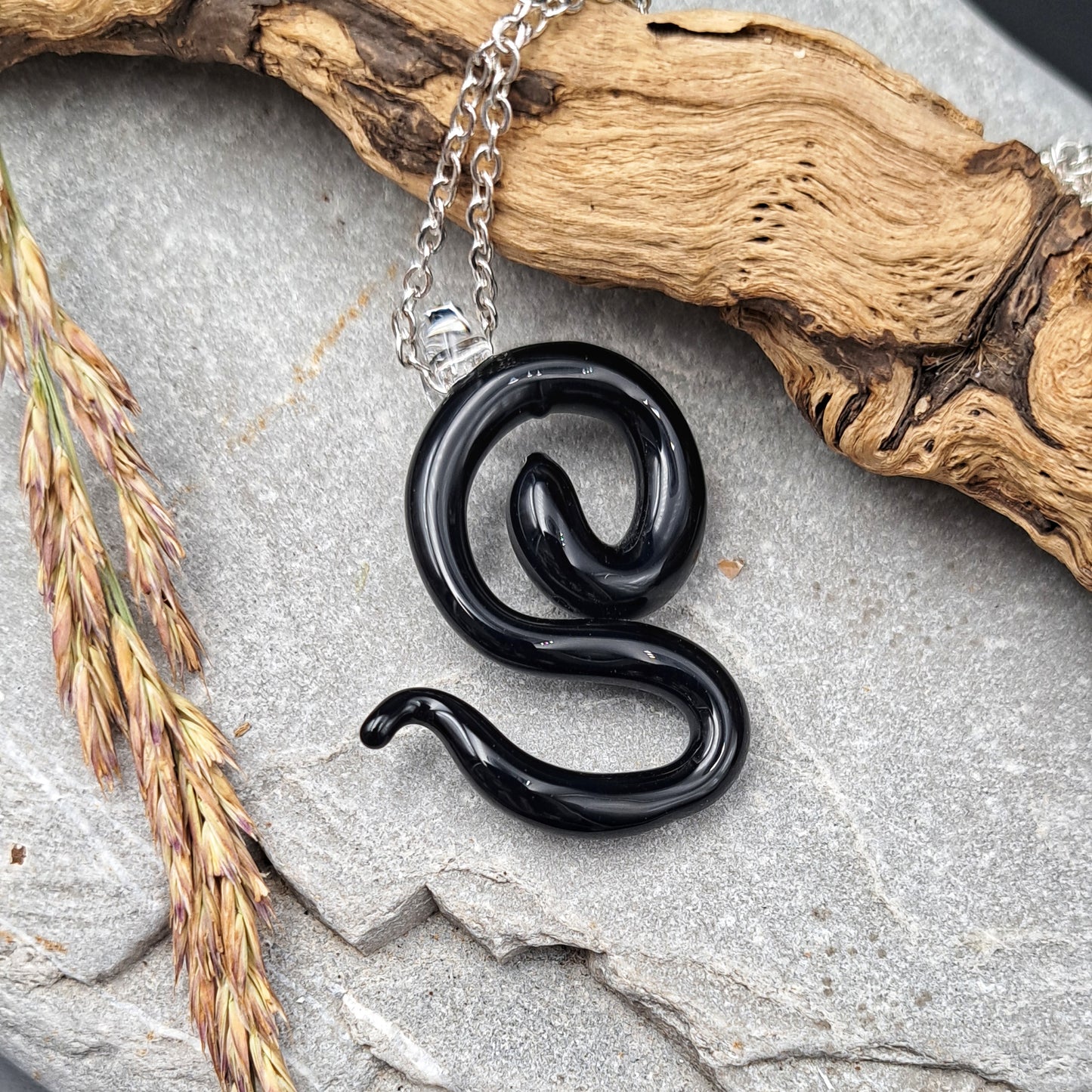 Pendentif serpent n°1